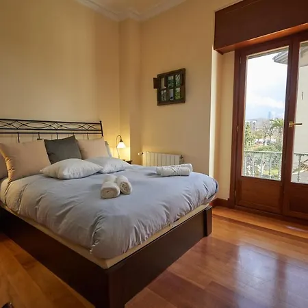 Bio Exclusivo Con Mirador En Y Aparcamiento Publico Gratuito * Μπιλμπάο